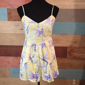 SMALL FOREVER 21 floral romper